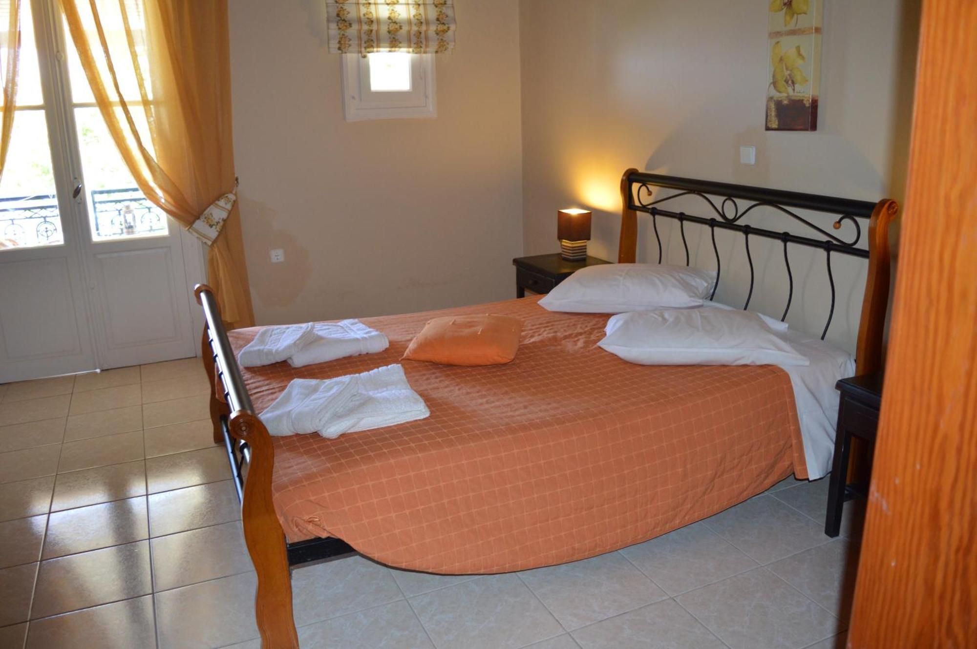 Vanessa Studios Poros  Room photo